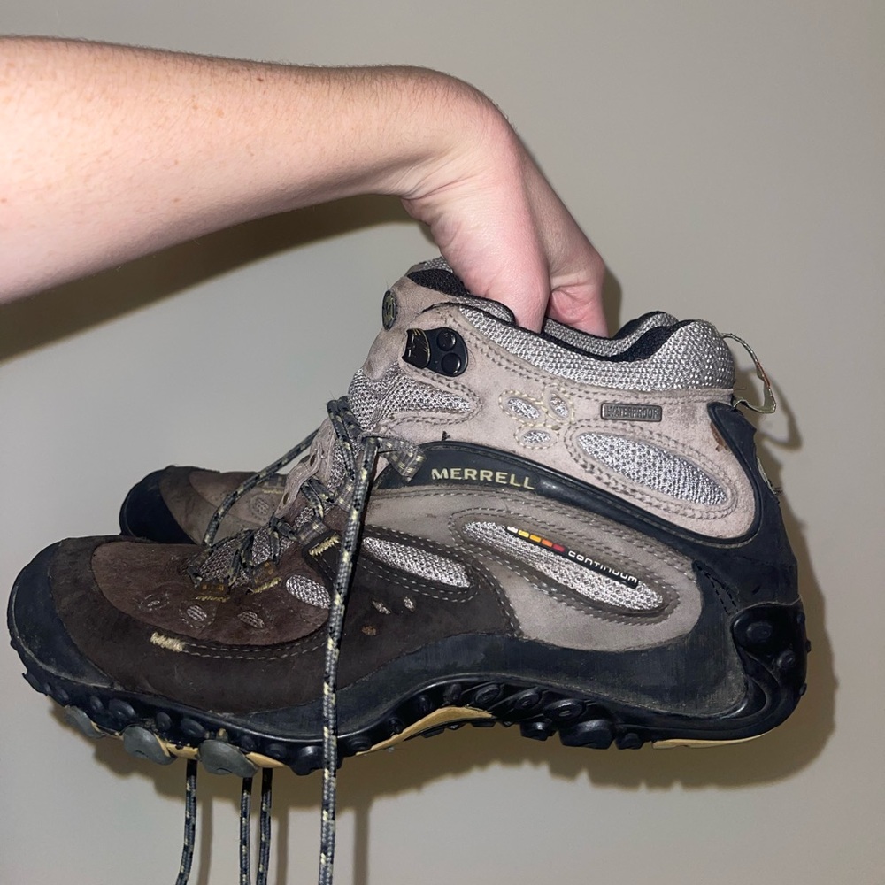 Waterproof Merrell Hiking Boots - Size 8.5